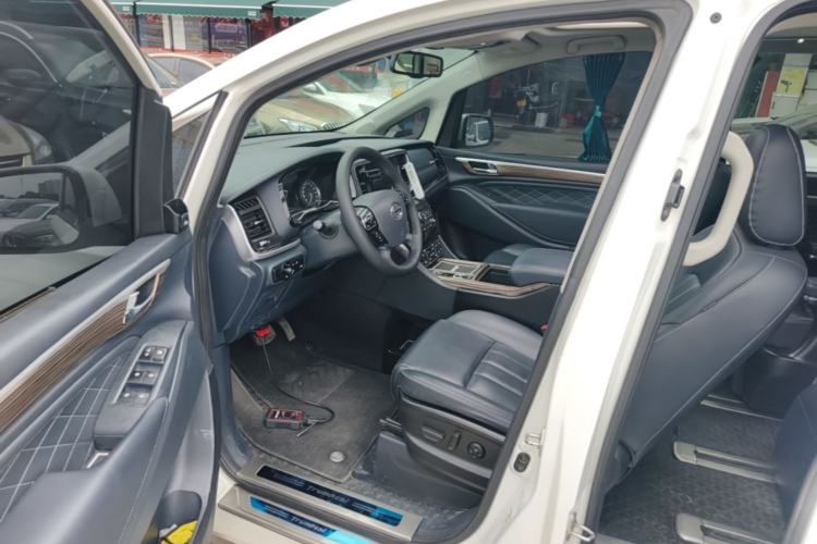 Used GAC Trumpchi M8 2019 320T Ultimate Edition Driver Seat
