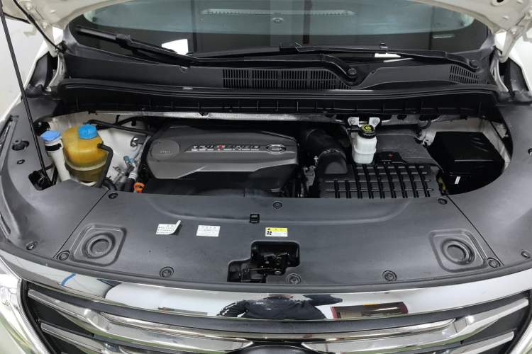Used GAC Trumpchi M8 2019 320T Ultimate Edition Engine Bay