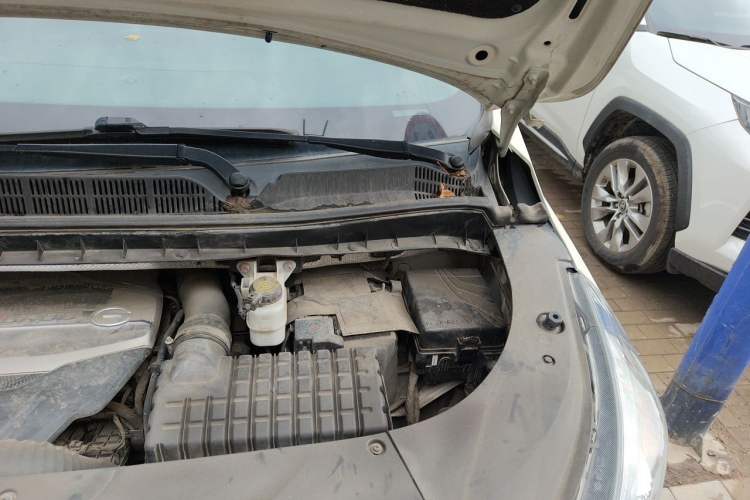 Used GAC Trumpchi M8 2019 320T Ultimate Edition Engine Bay Left
