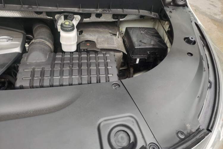 Used GAC Trumpchi M8 2019 320T Ultimate Edition Engine Bay Left