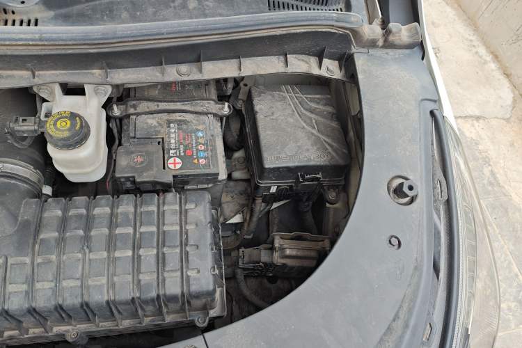 Used GAC Trumpchi M8 2019 320T Ultimate Edition Engine Bay Left