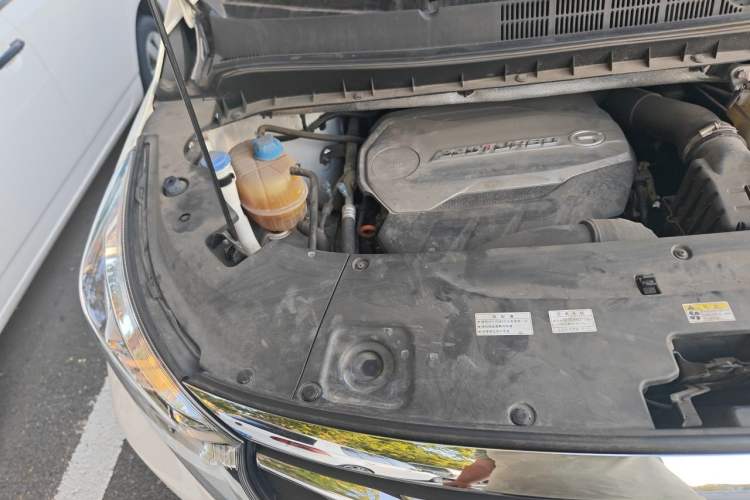 Used GAC Trumpchi M8 2019 320T Ultimate Edition Engine Bay Right