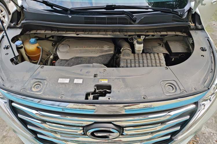 Used GAC Trumpchi M8 2019 320T Ultimate Edition Engine Bay