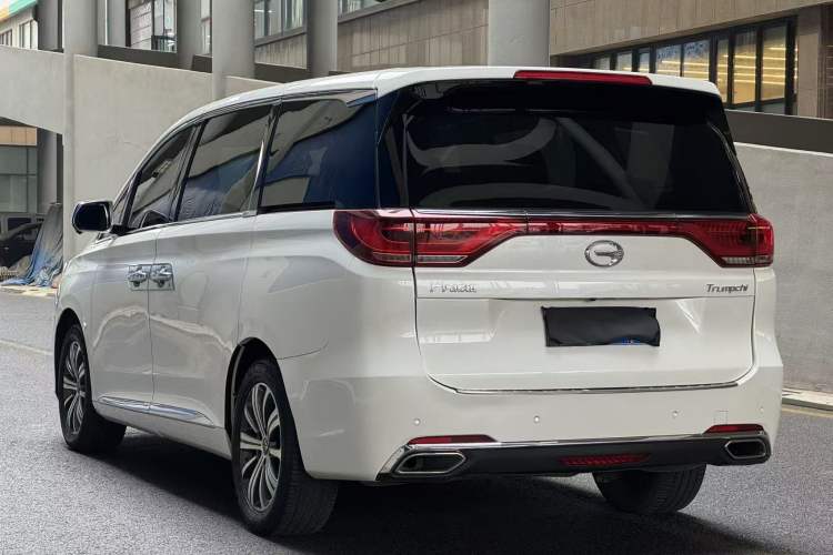 Used GAC Trumpchi M8 2019 320T Ultimate Edition Exterior 3