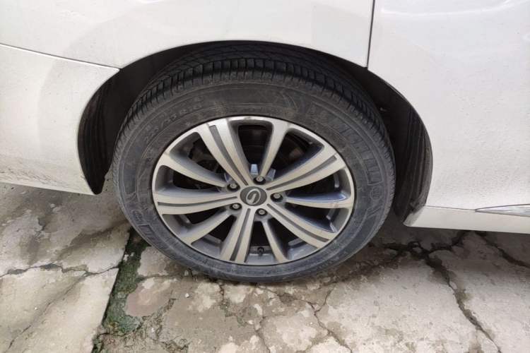Used GAC Trumpchi M8 2019 320T Ultimate Edition Exterior 5