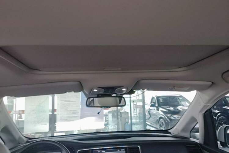 Used GAC Trumpchi M8 2019 320T Ultimate Edition Headliner