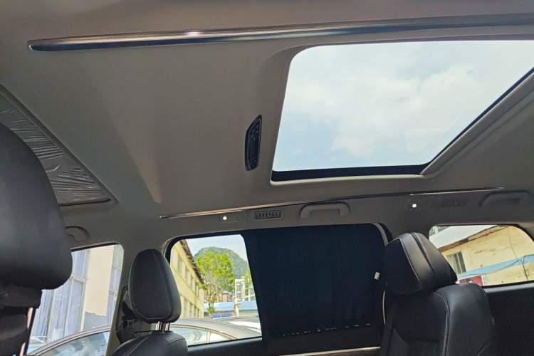 Used GAC Trumpchi M8 2019 320T Ultimate Edition Headliner