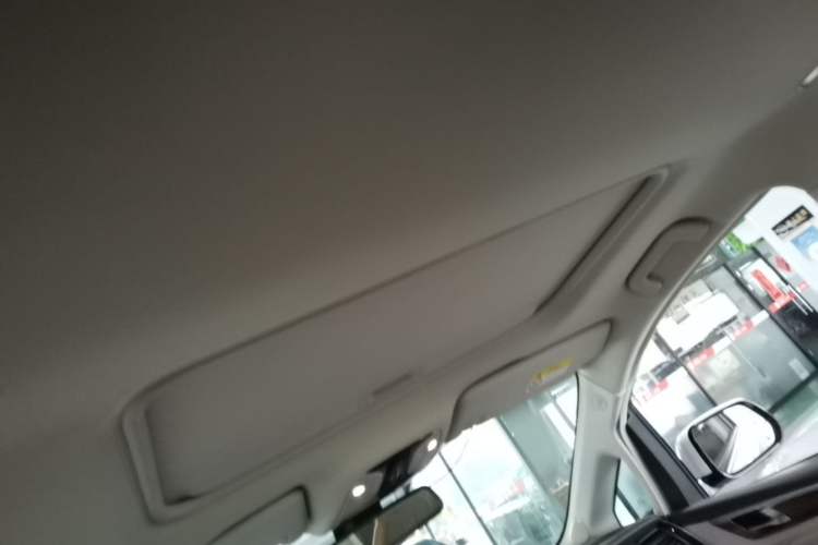 Used GAC Trumpchi M8 2019 320T Ultimate Edition Headliner