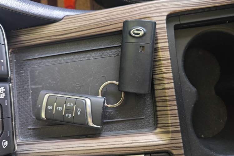 Used GAC Trumpchi M8 2019 320T Ultimate Edition Interior 1