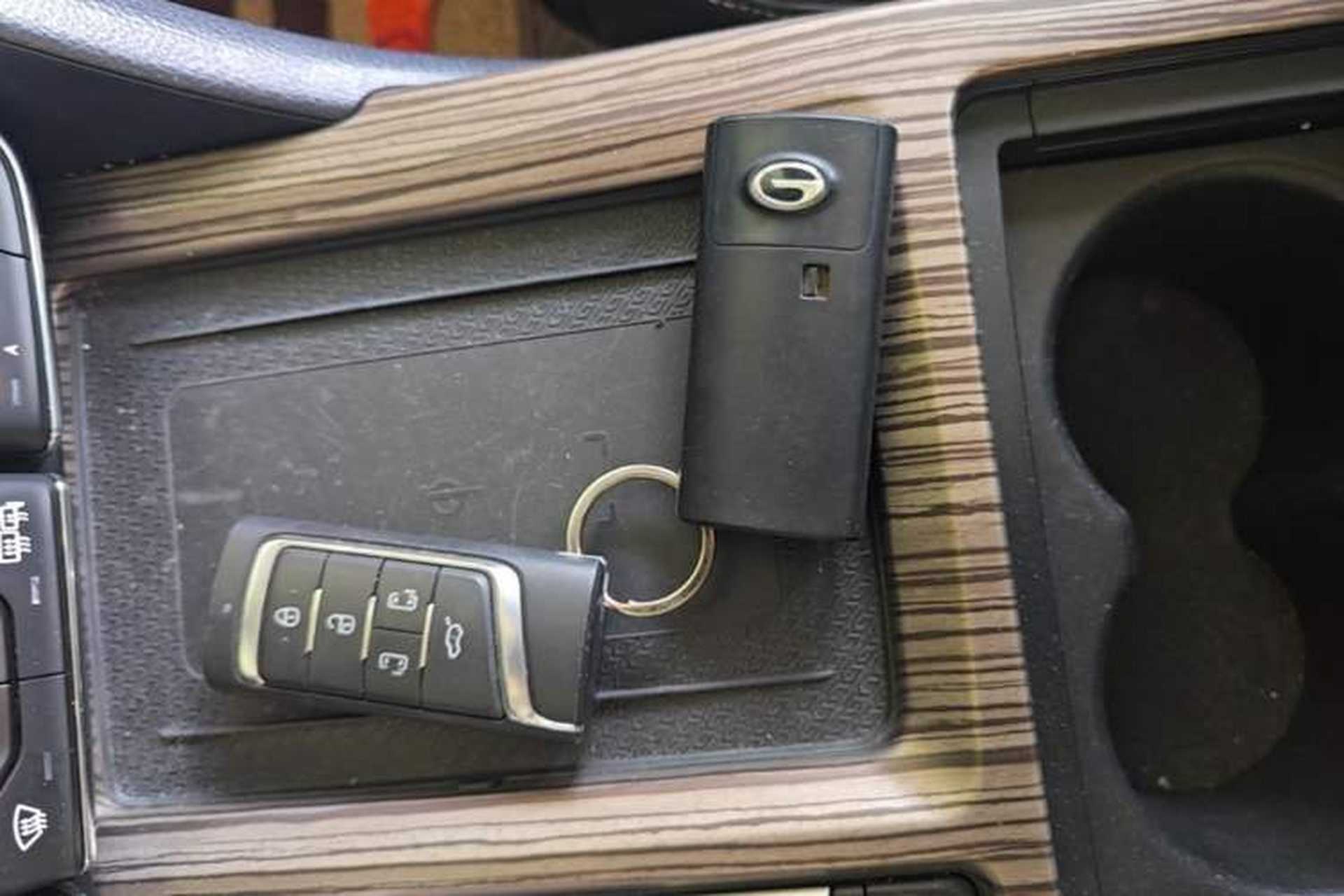 Used GAC Trumpchi M8 2019 320T Ultimate Edition Interior 1