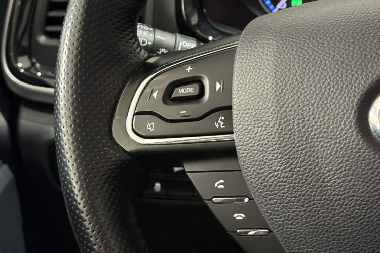 Used GAC Trumpchi M8 2019 320T Ultimate Edition Interior 10