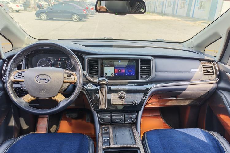 Used GAC Trumpchi M8 2019 320T Ultimate Edition Interior 3