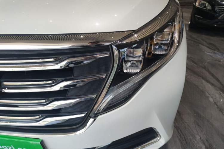 Used GAC Trumpchi M8 2019 320T Ultimate Edition Left Front Headlight