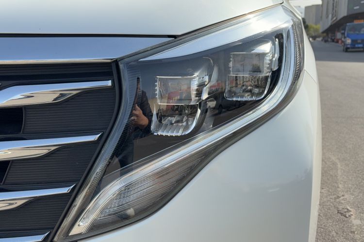 Used GAC Trumpchi M8 2019 320T Ultimate Edition Left Front Headlight
