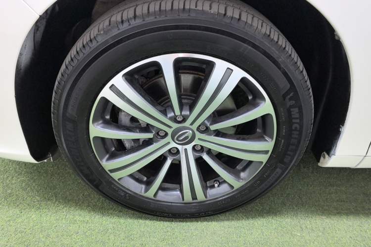 Used GAC Trumpchi M8 2019 320T Ultimate Edition Left Front Wheel Hub