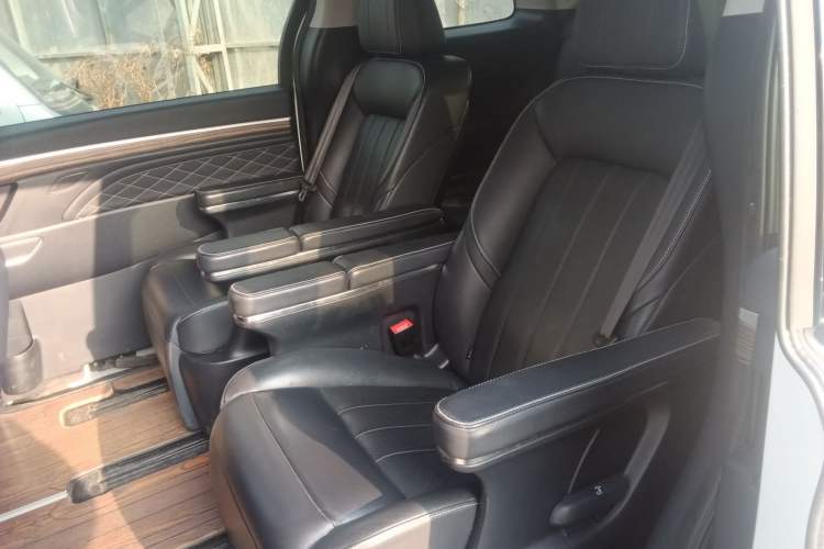 Used GAC Trumpchi M8 2019 320T Ultimate Edition Left Rear Seat