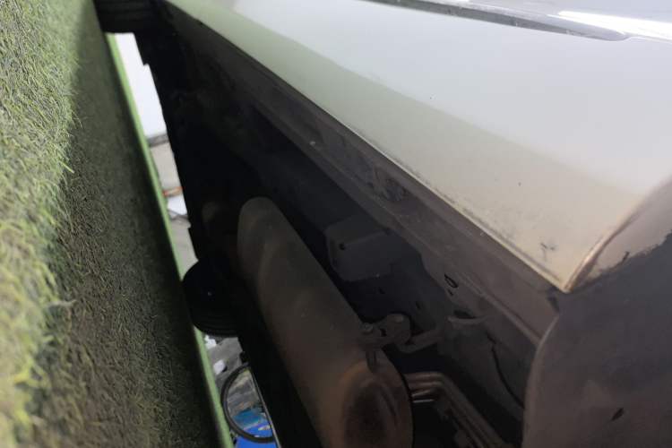 Used GAC Trumpchi M8 2019 320T Ultimate Edition Left Side Sill