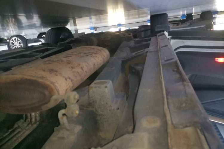 Used GAC Trumpchi M8 2019 320T Ultimate Edition Left Side Sill