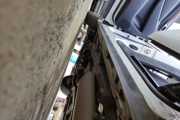 Used GAC Trumpchi M8 2019 320T Ultimate Edition Left Side Sill