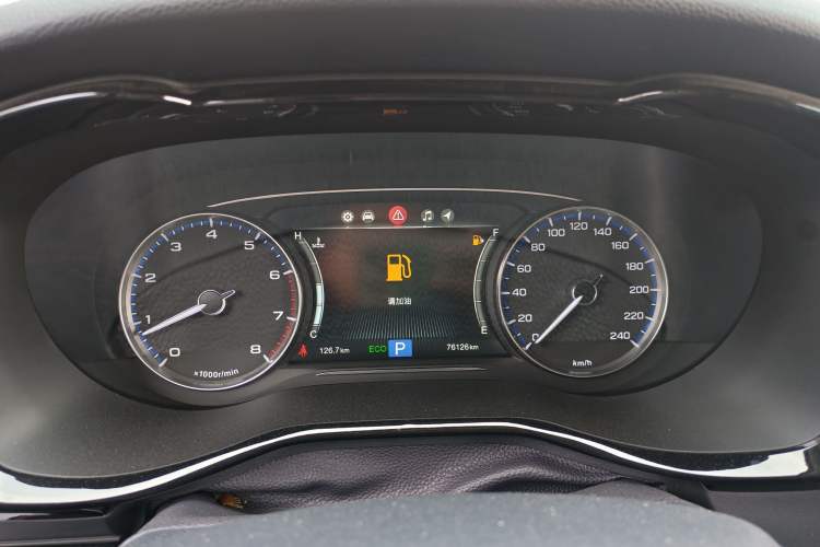 Used GAC Trumpchi M8 2019 320T Ultimate Edition Odometer Close Up