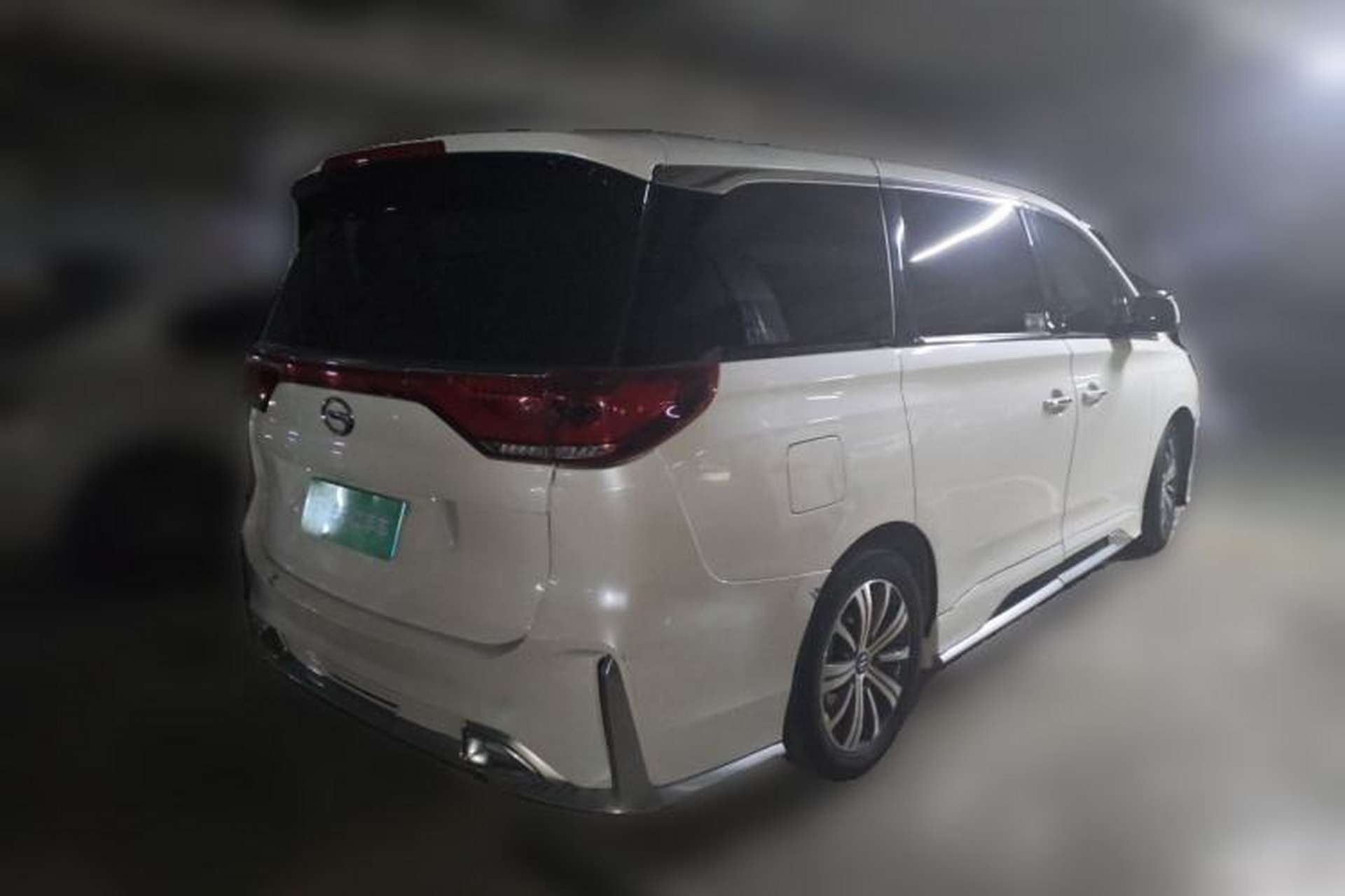 Used GAC Trumpchi M8 2019 320T Ultimate Edition Rear Right 45 Deg