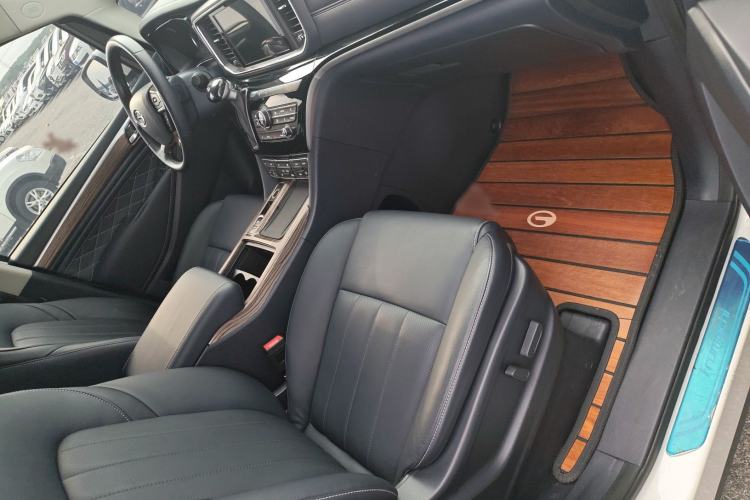 Used GAC Trumpchi M8 2019 320T Ultimate Edition Right Front Seat