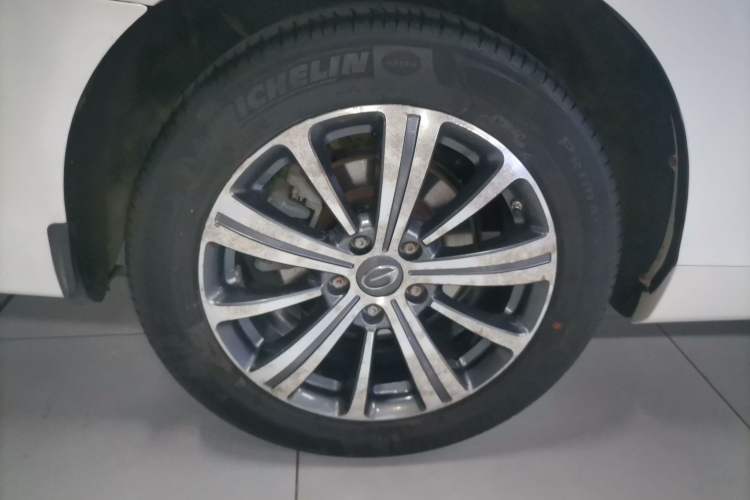 Used GAC Trumpchi M8 2019 320T Ultimate Edition Right Rear Wheel Hub