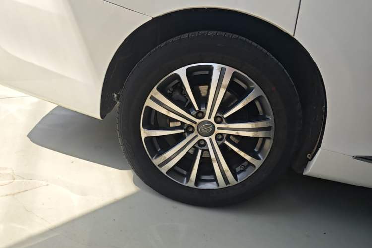 Used GAC Trumpchi M8 2019 320T Ultimate Edition Right Rear Wheel Hub