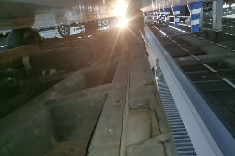 Used GAC Trumpchi M8 2019 320T Ultimate Edition Right Side Sill