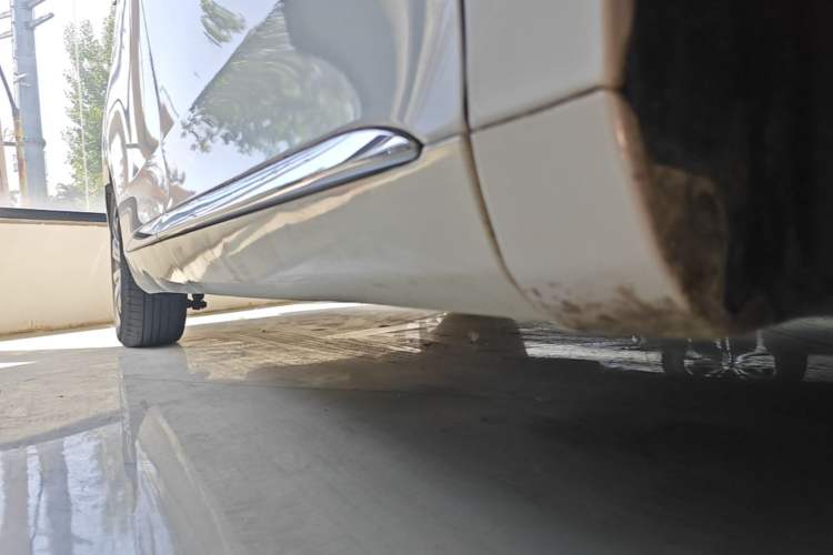 Used GAC Trumpchi M8 2019 320T Ultimate Edition Right Side Sill