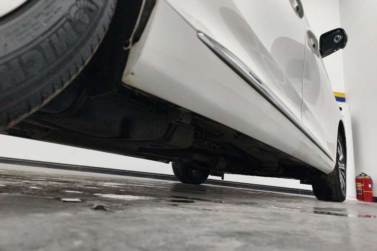 Used GAC Trumpchi M8 2019 320T Ultimate Edition Right Side Sill