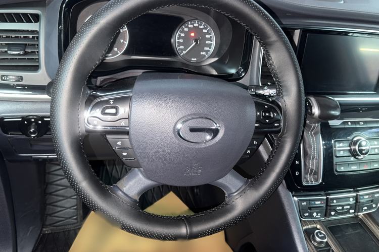 Used GAC Trumpchi M8 2019 320T Ultimate Edition Steering Wheel