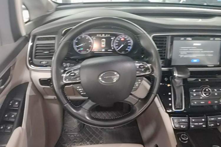 Used GAC Trumpchi M8 2019 320T Ultimate Edition Steering Wheel