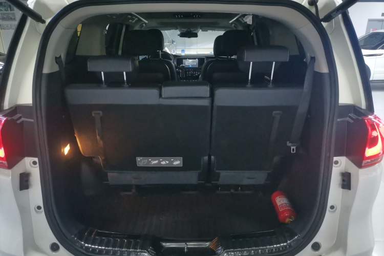 Used GAC Trumpchi M8 2019 320T Ultimate Edition Trunk