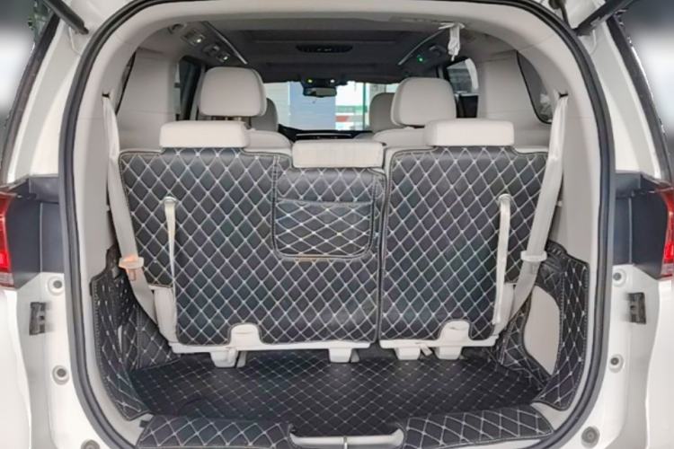 Used GAC Trumpchi M8 2019 320T Ultimate Edition Trunk