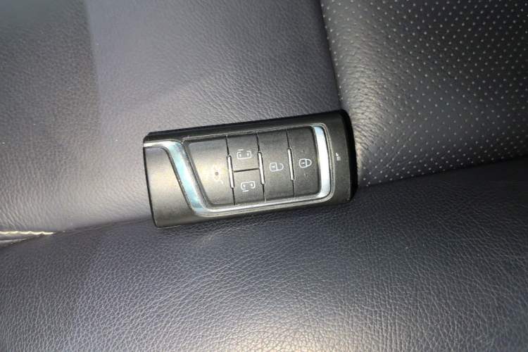 Used GAC Trumpchi M8 2019 320T Ultimate Edition Vehicle Key