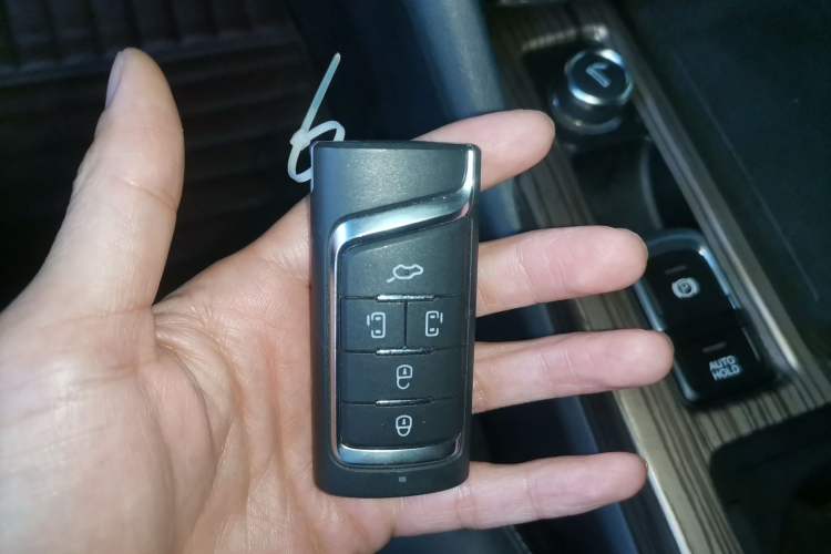 Used GAC Trumpchi M8 2019 320T Ultimate Edition Vehicle Key