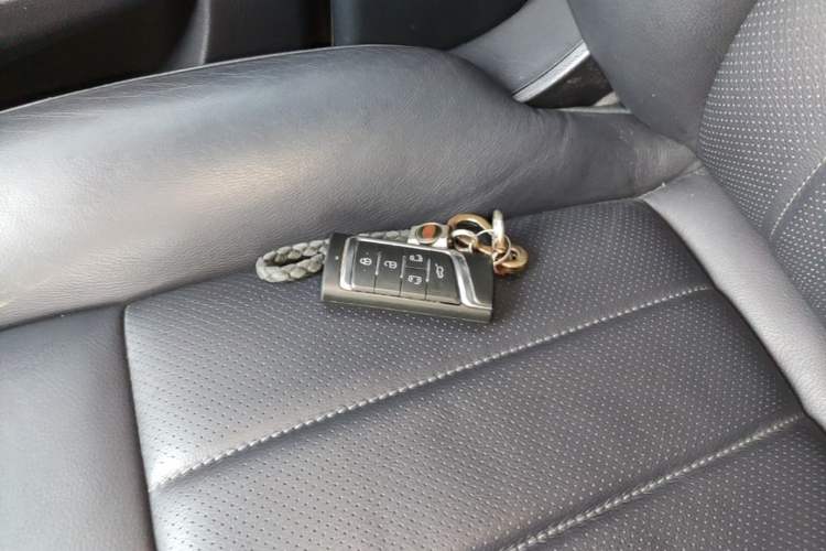 Used GAC Trumpchi M8 2019 320T Ultimate Edition Vehicle Key