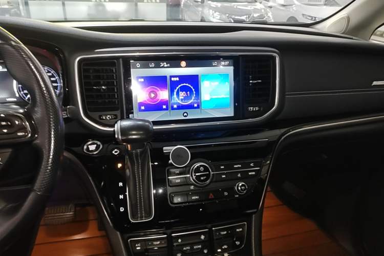 Used GAC Trumpchi M8 2020 Flagship Model 390T Deluxe Edition Audio And AC Panel