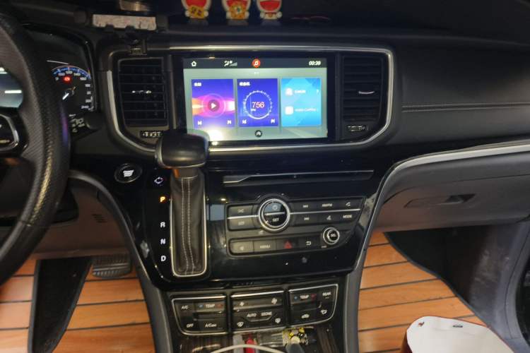 Used GAC Trumpchi M8 2020 390T Deluxe Edition Audio And AC Panel