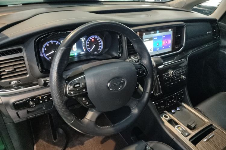 Used GAC Trumpchi M8 2020 Flagship Model 390T Prestige Edition Center Console