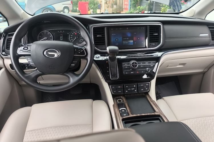 Used GAC Trumpchi M8 2020 Flagship Model 390T Luxury Edition Center Console