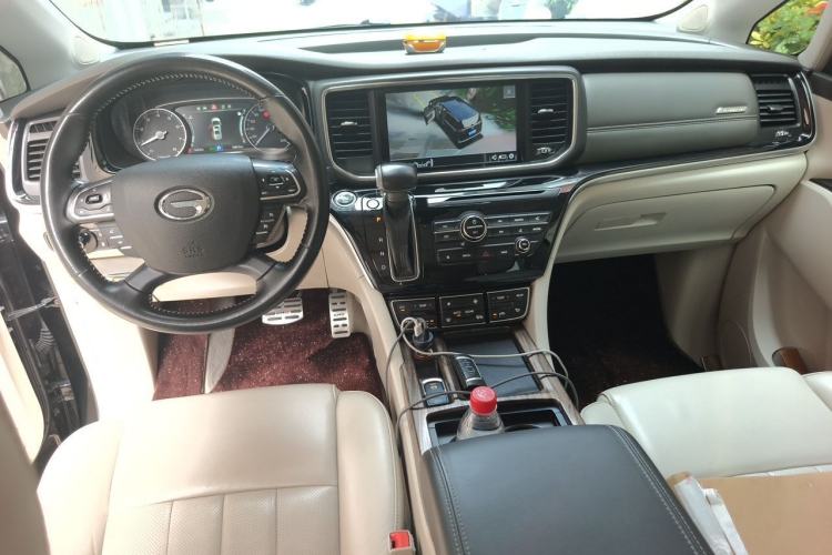 Used GAC Trumpchi M8 2020 Flagship Model 390T Prestige Edition Center Console