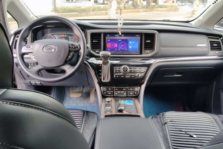 Used GAC Trumpchi M8 2020 Flagship Model 390T Deluxe Edition Center Console