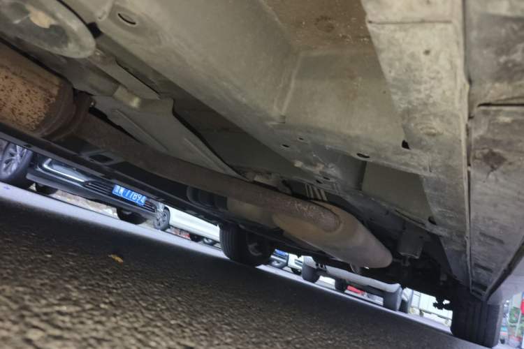 Used GAC Trumpchi M8 2020 390T Deluxe Edition Chassis Front Left