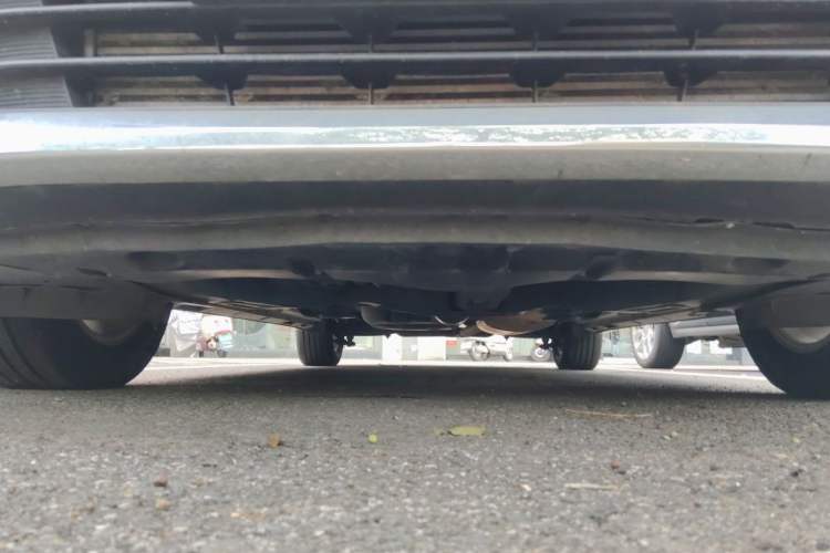 Used GAC Trumpchi M8 2020 Flagship Model 390T Deluxe Edition Chassis Front