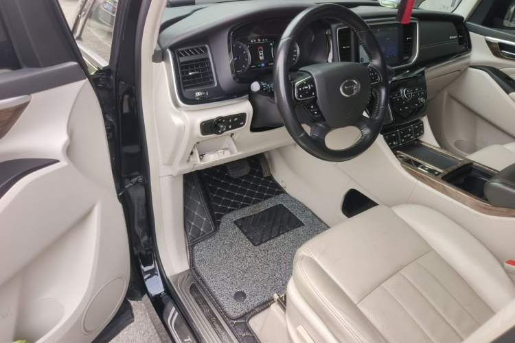 Used GAC Trumpchi M8 2020 390T Deluxe Edition Driver Seat