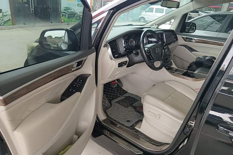 Used GAC Trumpchi M8 2020 390T Deluxe Edition Driver Seat