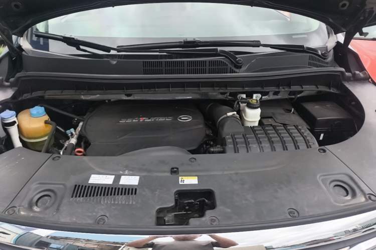 Used GAC Trumpchi M8 2020 Flagship Model 390T Luxury Edition Engine Bay