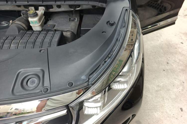 Used GAC Trumpchi M8 2020 Flagship Model 390T Prestige Edition Engine Bay Left